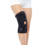 Orlex ORX-DZ16 menteşeli dizlik siyah renkli, diz bağları ve eklem instabilitesi için stabilite sağlayan ortopedik dizlik