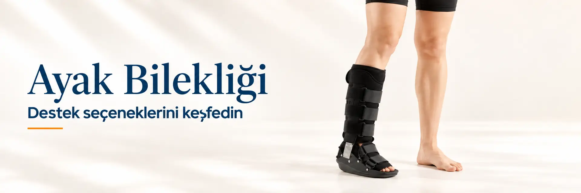 Ayak Bilekliği: Destek seçeneklerini keşfedin. Siyah ayak bileği desteğiyle alt bacak sunumu.